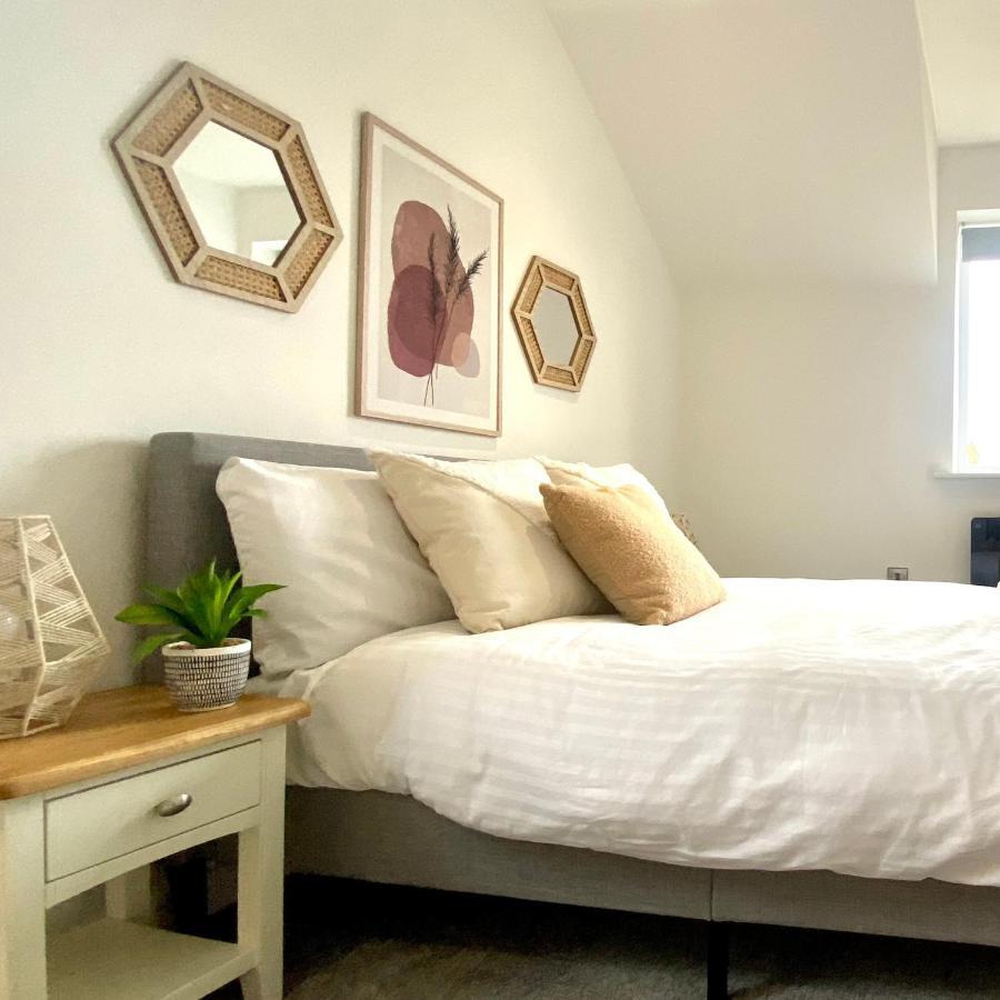Modern 2 Bed Apartment/Free Parking/Near City/Self-Check In Handsworth Ngoại thất bức ảnh
