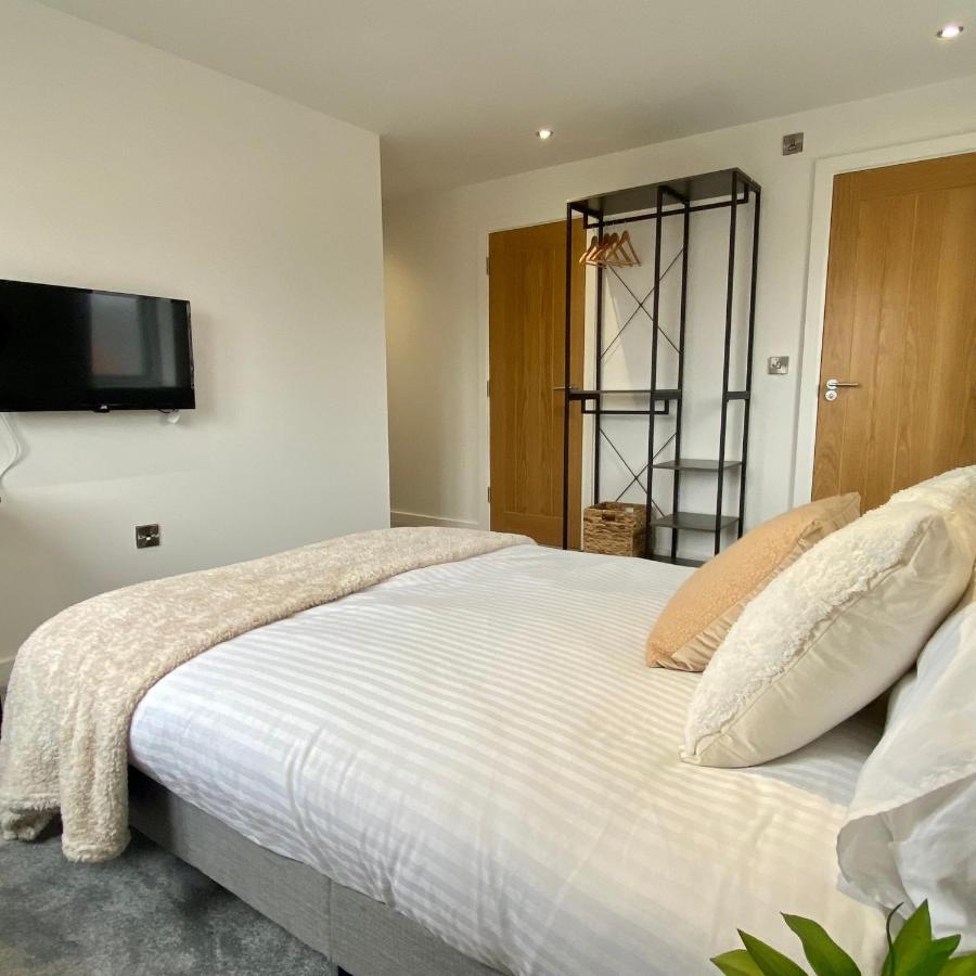 Modern 2 Bed Apartment/Free Parking/Near City/Self-Check In Handsworth Ngoại thất bức ảnh